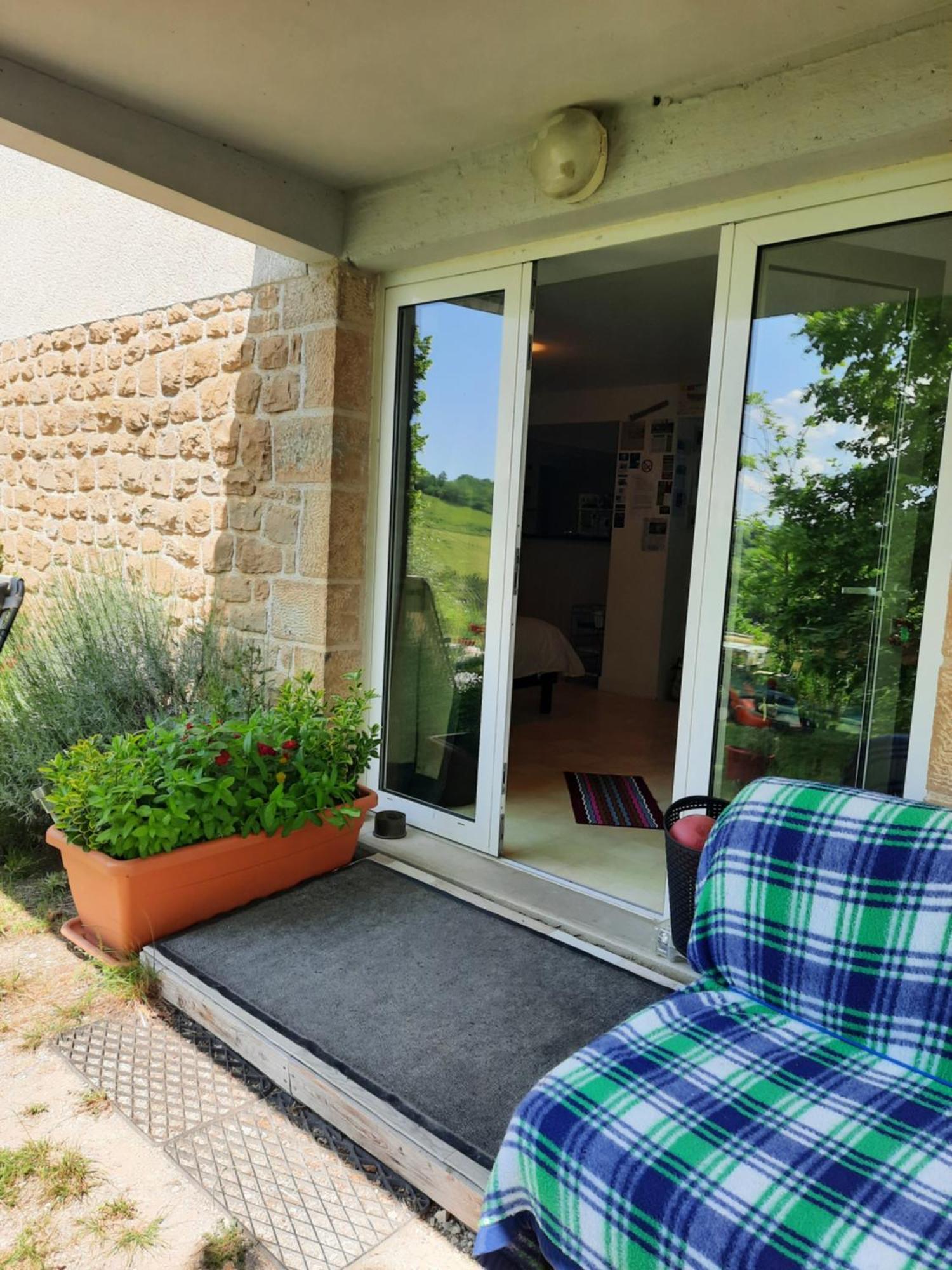 Les Coteaux De Planeze, Chambre Pour 2, 3 Ou Famille Nombreuse 2 Adultes 5 Enfants Et Jeunes Belmont-Bretenoux Exterior photo